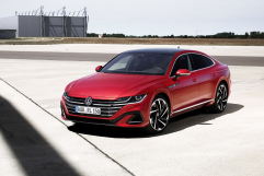 Volkswagen  Arteon Лифтбек класса D - фото 1